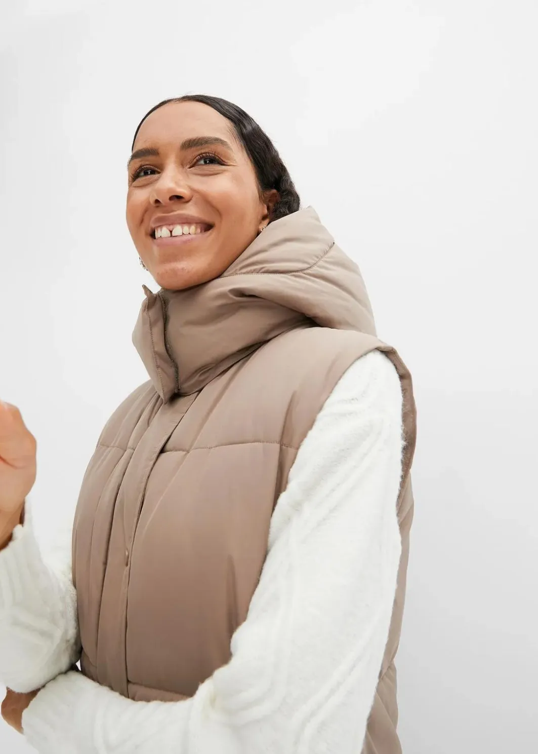 Discount Wattierte Steppweste mit abnehmbarer Kapuze Damen Bekleidung·Hosen|Jacken & Mäntel