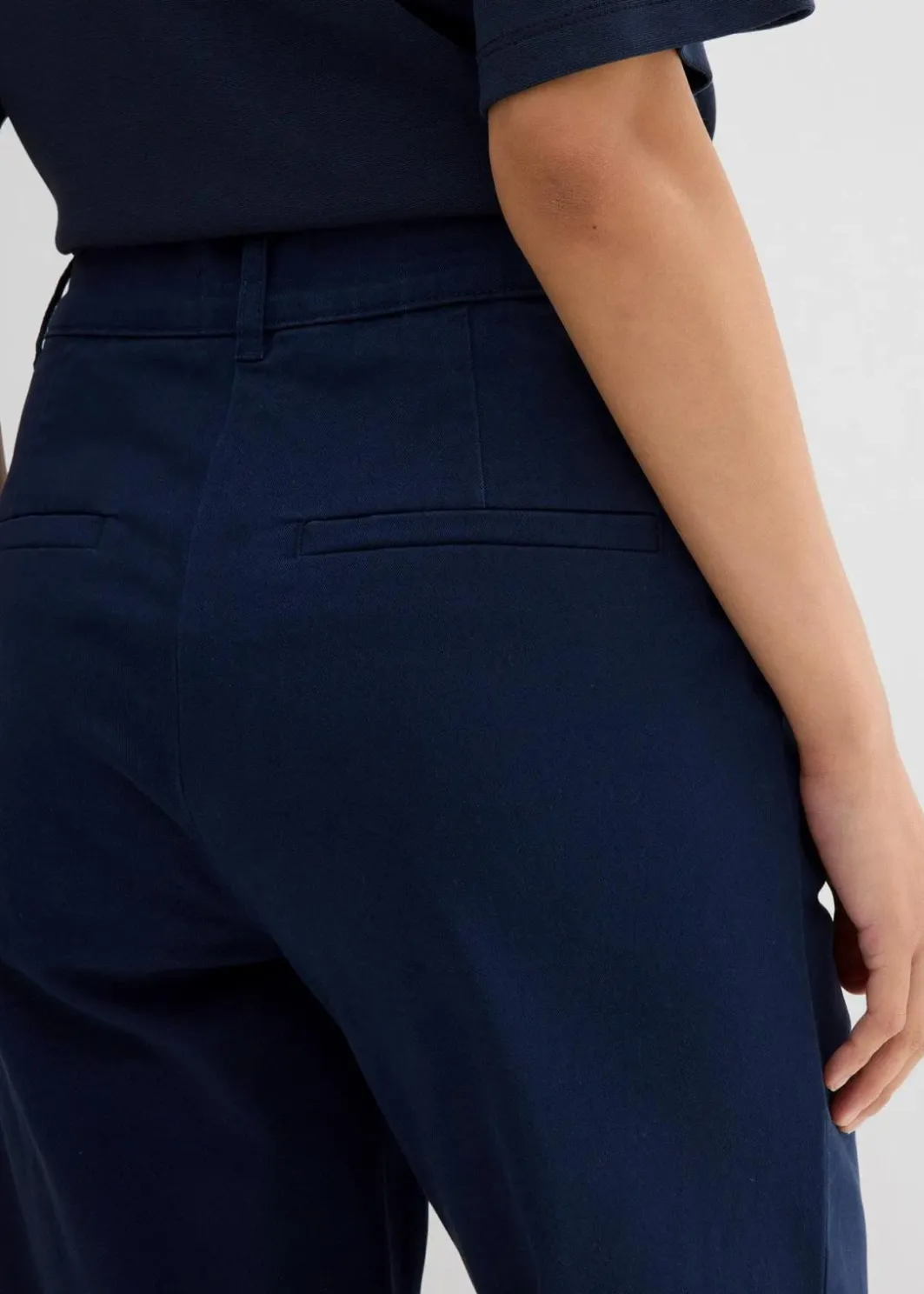 Damen bonprix Bekleidung·Kleider|Zweiteiler & Sets|Weite 7/8 Hose aus elastischem Bio-Baumwoll-Mix