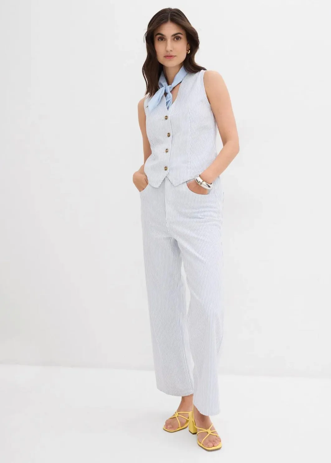 New Wide-Leg-Jeans High Waist, cropped Damen Bekleidung·Shirts & Tops|Jeans