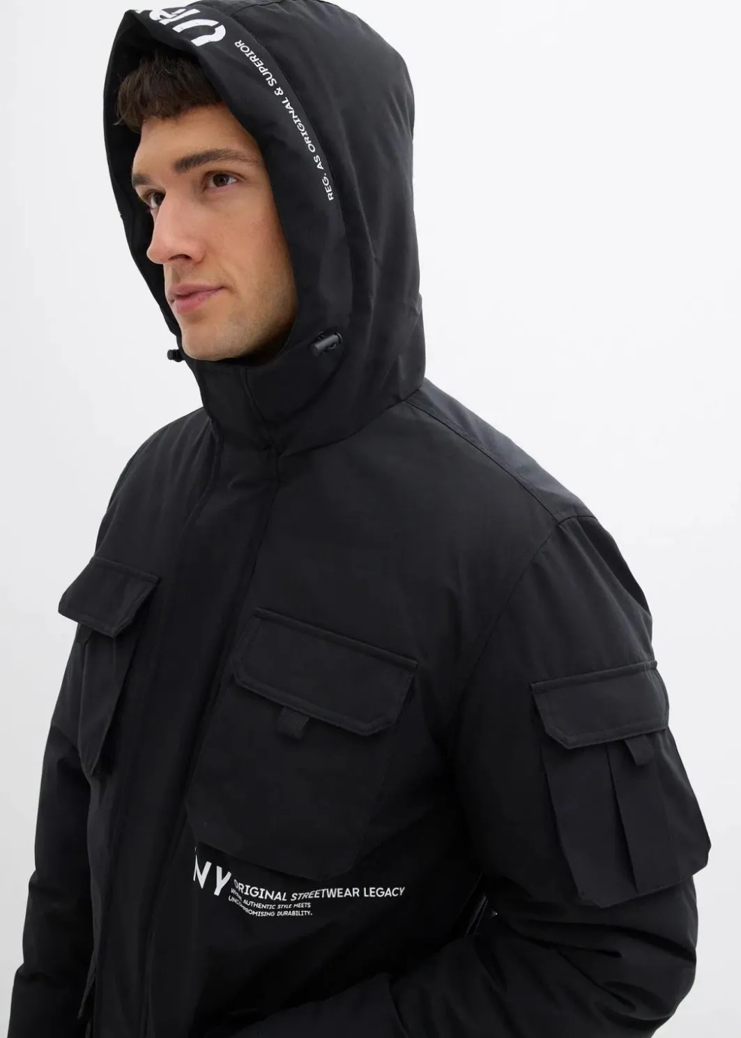 Herren bonprix Große Größen|Jacken & Mäntel|Winterjacke mit Kapuze und vielen praktischen Taschen